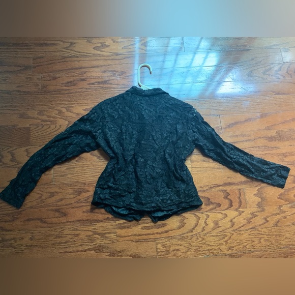 Impression Of California Lace Crop Shirt Size M - Picture 2 of 3